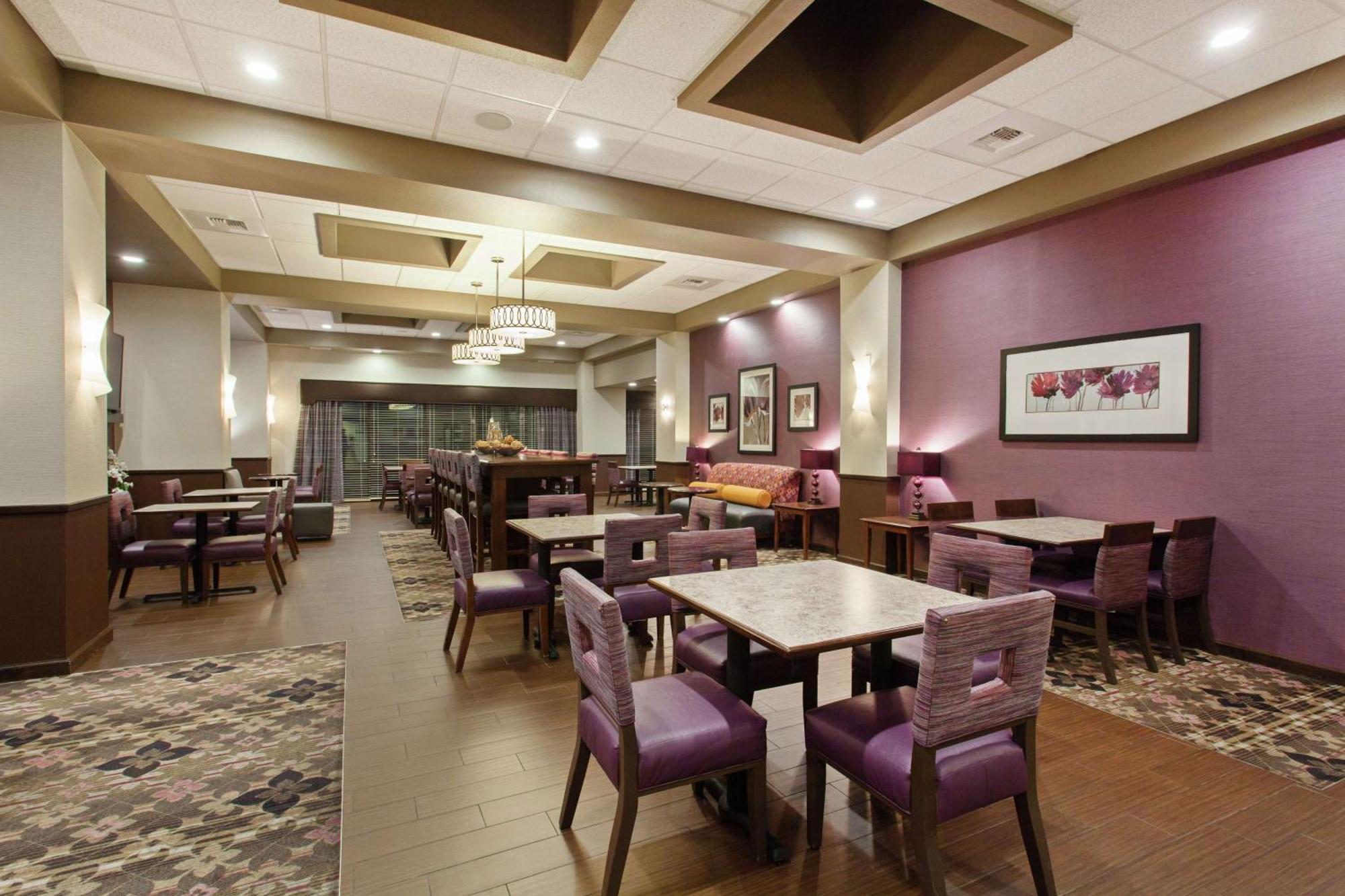 Hampton Inn Seattle/Everett Downtown Экстерьер фото